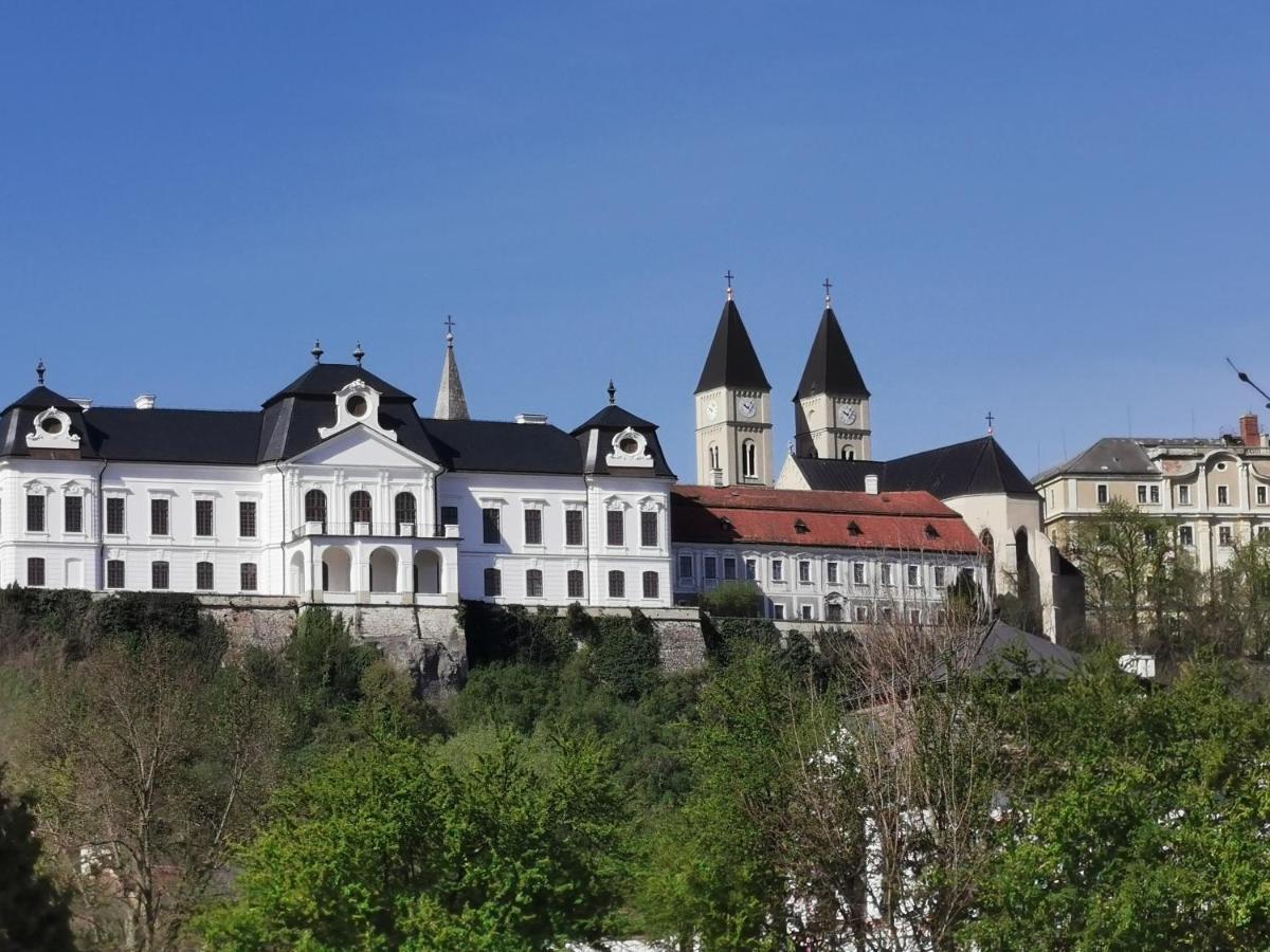 B6 Apartman Veszprém Exteriér fotografie