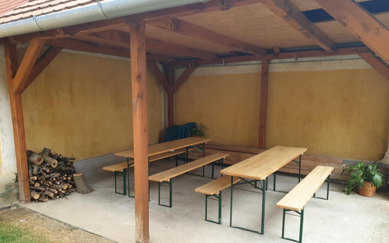 B6 Apartman Veszprém Exteriér fotografie