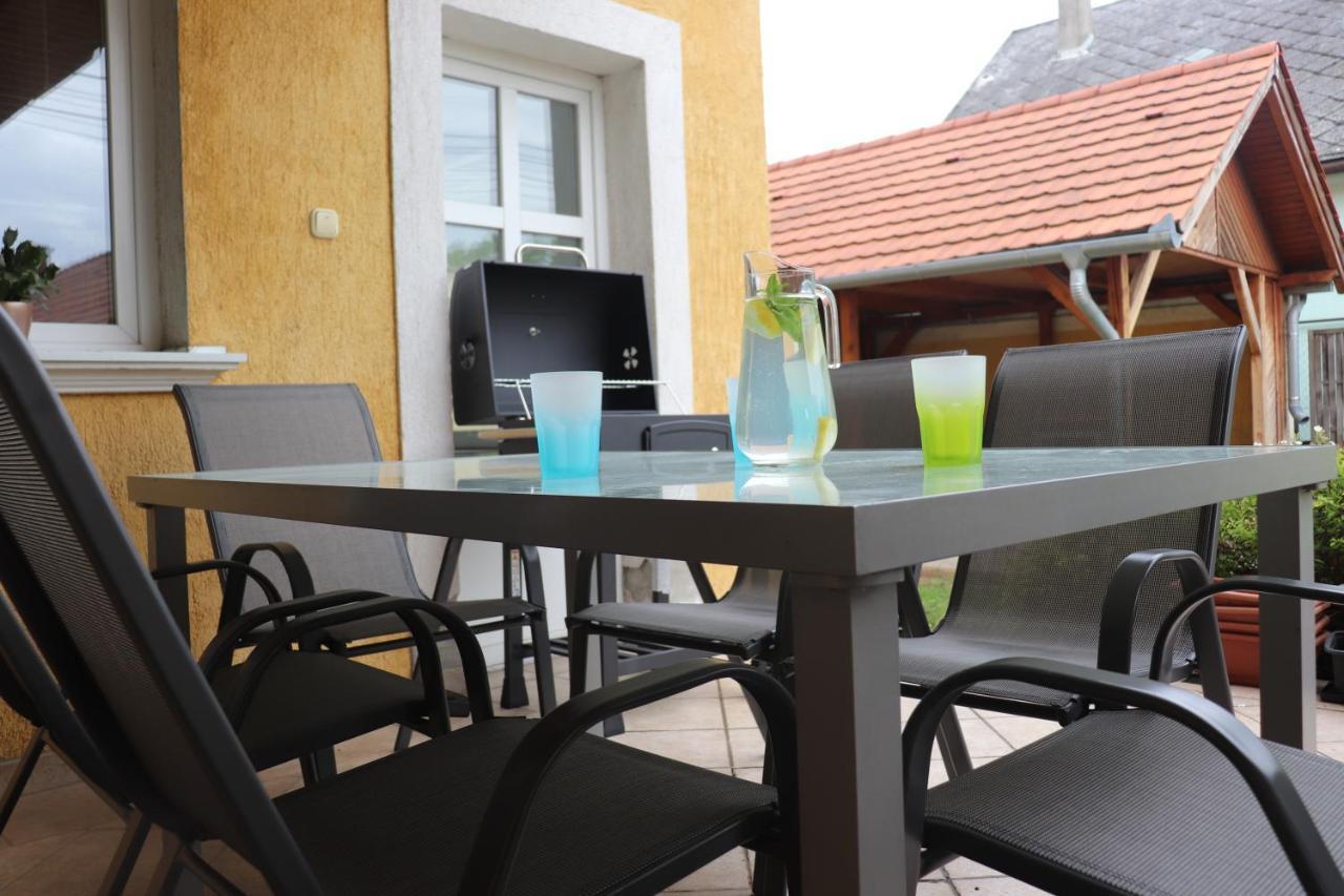 B6 Apartman Veszprém Exteriér fotografie