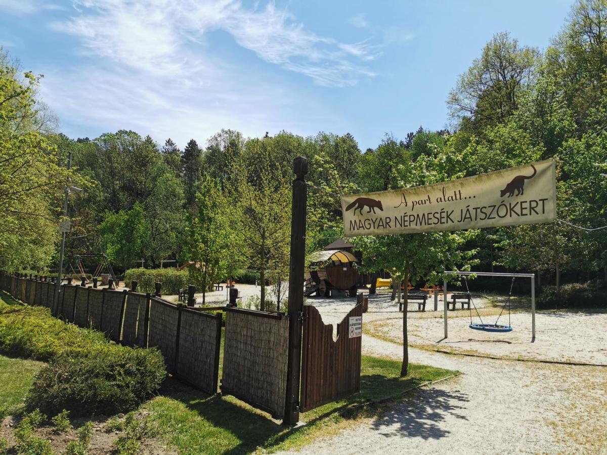 B6 Apartman Veszprém Exteriér fotografie